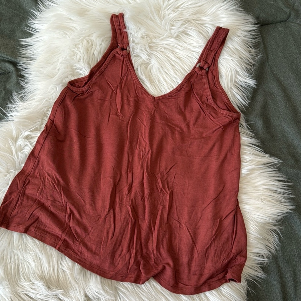 A b e r c r o m b i e  &  F i t c h • Supersoft swing tank